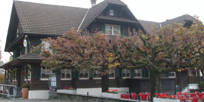 Landgasthof Adler in Buchrain: Neue Pächter für das traditionsreiche Haus. Landgasthof Adler in Buchrain