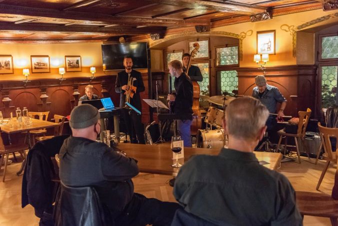 Nur wenige Besucher fanden den Weg in den Rathskeller.