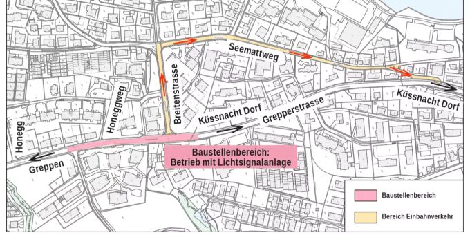 Am Montag, 14. September 2020, starten die Abschlussarbeiten und der Einbau des Deckbelags. Einbau des Deckbelags