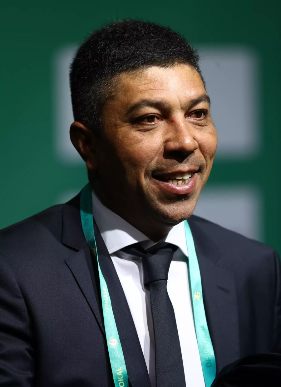 Giovane Elber