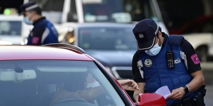 Madrid - Neuer zweiwöchiger Lockdown in Teilen Madrids in Kraft getreten