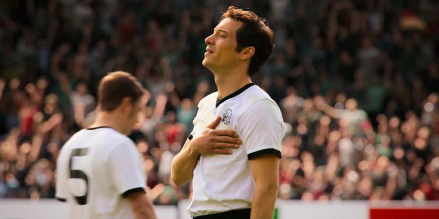 Schauspieler Klaus Steinbacher in seiner Rolle als Franz Beckenbauer in «Der Kaiser».