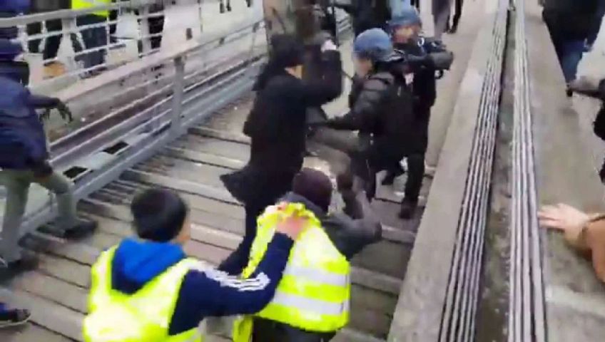 20190106-the-yellowvest-protests-in-france-are-still-ongoing