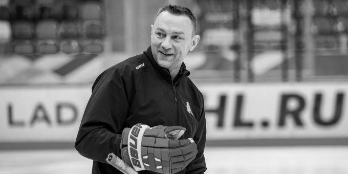 Konstantin Kolzow war zuletzt Co-Trainer bei Salavat Yulaev. Konstantin Kolzow Salavat Yulaev