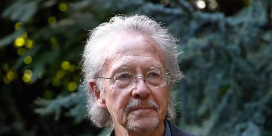 Peter Handke erhält den Literaturnobelpreis für das Jahr 2019. Foto: Francois Mori/AP/dpa