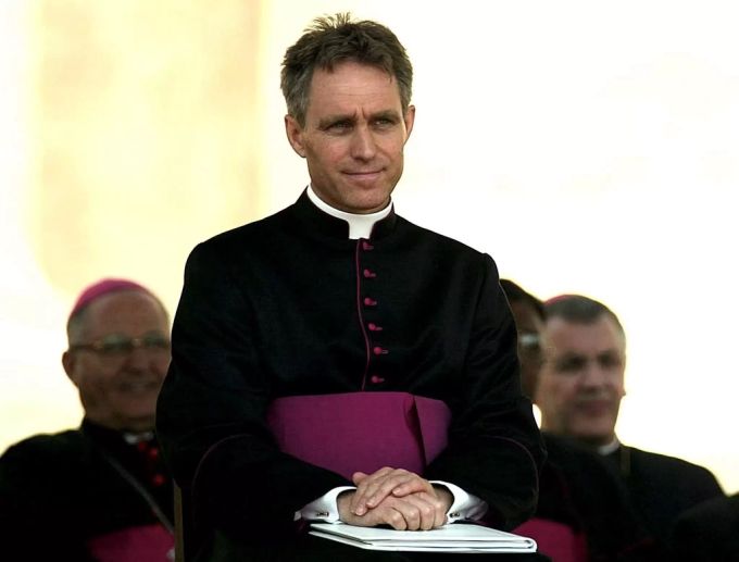 Der Privatsekretär von Benedikt XVI., Georg Gänswein. Privatsekretär Georg Gänswein