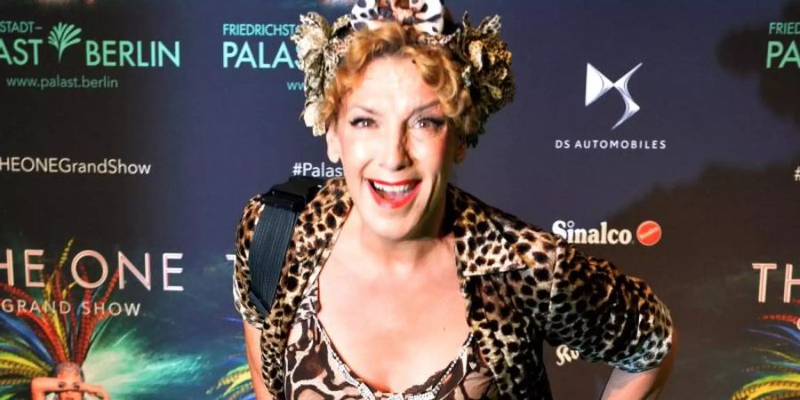 Sissi Perlinger hat ein Faible für den Leoparden-Look und es zu ihrem Markenzeichen gemacht. Foto: Maurizio Gambarini/dpa