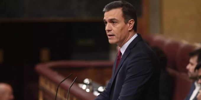 Pedro Sanchez erhielt 167 Ja-Stimmen, 165 Abgeordnete stimmten gegen ihn. Foto: Eduardo Parra/Europa Press/dpa Pedro Sanchez erhielt 167 Ja-Stimmen, 165 Abgeordnete stimmten gegen ihn. Foto: Eduardo Parra/Europa Press/dpa