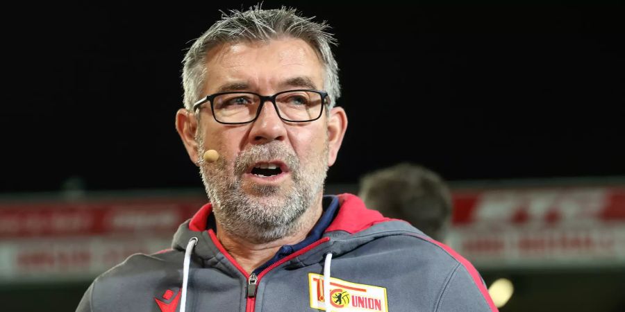 Urs Fischer, Trainer von Union Berlin. Seinen Team droht wegen den Feierlichkeiten nun Konsequenzen.