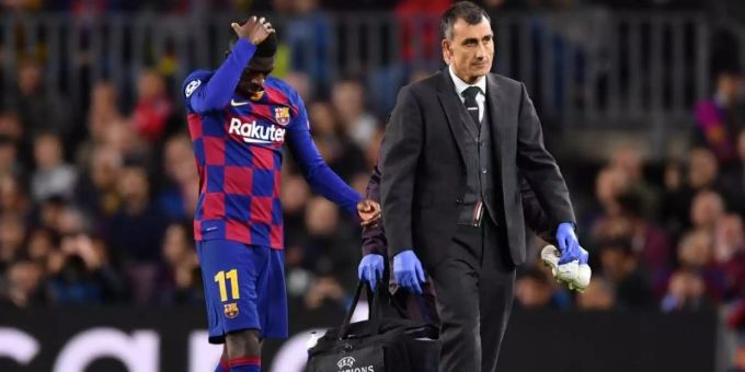 Barcelona-Stürmer Ousmane Dembélé verletzte sich gegen den BVB. Foto: Marius Becker/dpa Barcelona-Stürmer Ousmane Dembélé verletzte sich gegen den BVB. Foto: Marius Becker/dpa