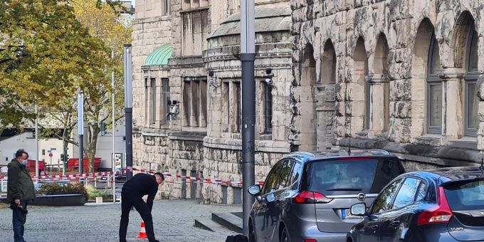 Am Rabbinerhaus bei der Alten Synagoge in Essen sind Einschusslöcher entdeckt worden. rabbinerhaus