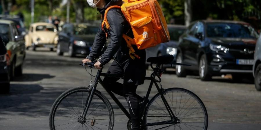 Lieferando-Fahrer in Kreuzberg im April 2020