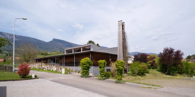 Das reformierte Kirchgemeindehaus in Selzach gehört seit 1969 zur Kirche Selzach-Lommiswil. Das reformierte Kirchgemeindehaus in Selzach gehört seit 1969 zur Kirche Selzach-Lommiswil.