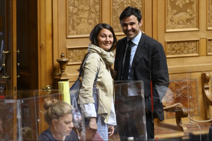 GLP-Ständerätin Tiana Moser (Mitte) ist liiert mit SP-Nationalrat Matthias Aebischer (rechts), hier an der Herbstsession 2020 des Nationalrats. Tiana Moser Matthias Aebischer