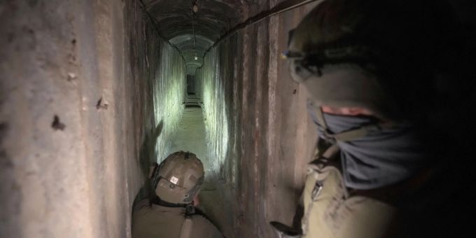 Die Hamas hat nach Angaben des israelischen Militärs unter dem Gazastreifen ein weit verzweigtes Tunnelsystem angelegt. israel krieg