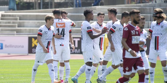 Die Spieler des FC Aarau jubeln. FC Aarau