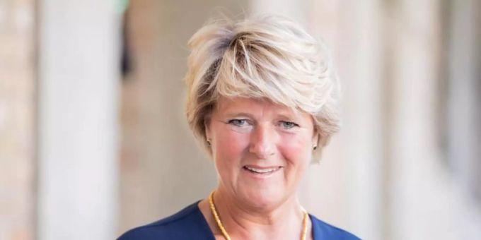 Der Echo ist Geschichte - jetzt kündigt Kulturstaatsministerin Monika Grütters einen neuen Preis für Popmusik an. Foto: Christoph Soeder/dpa Pool/dpa Der Echo ist Geschichte - jetzt kündigt Kulturstaatsministerin Monika Grütters einen neuen Preis für Popmusik an. Foto: Christoph Soeder/dpa Pool/dpa