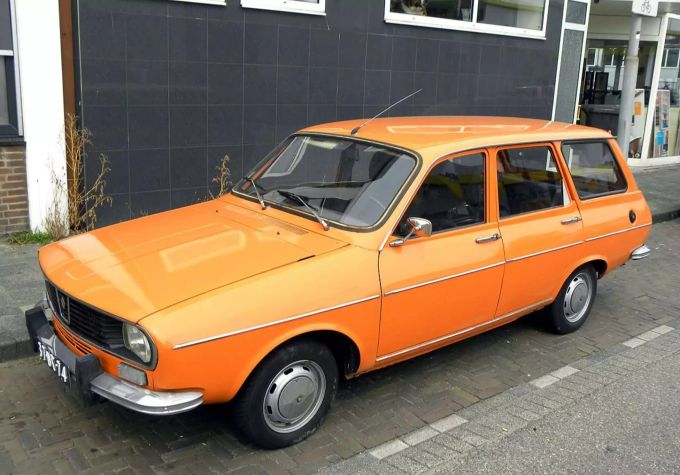 Der R12 Variable in Orange. Renault12 Variable