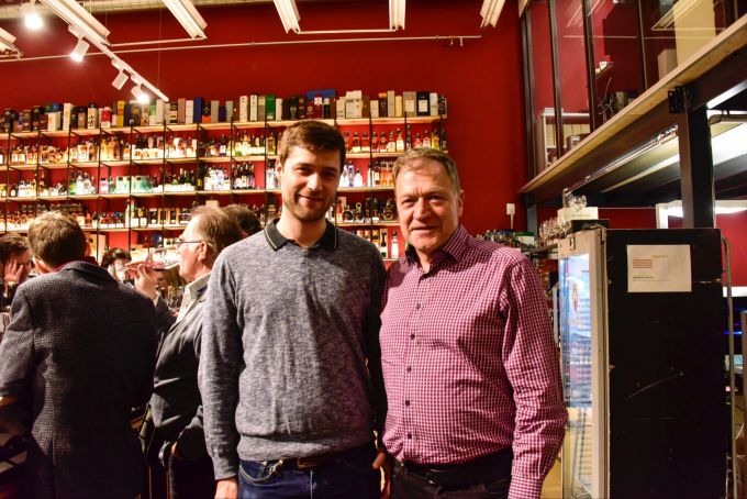 Vater und Sohn an der Gomes Wein Tour.