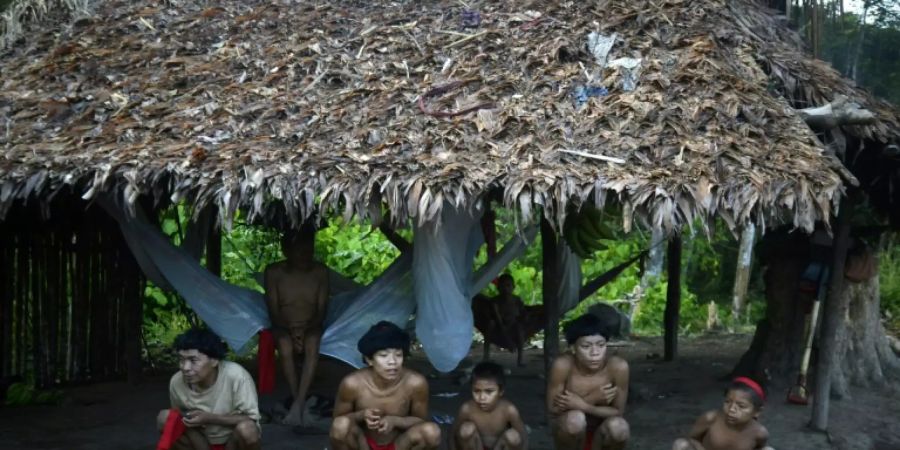 Angehörige der Yanomami in Brasilien