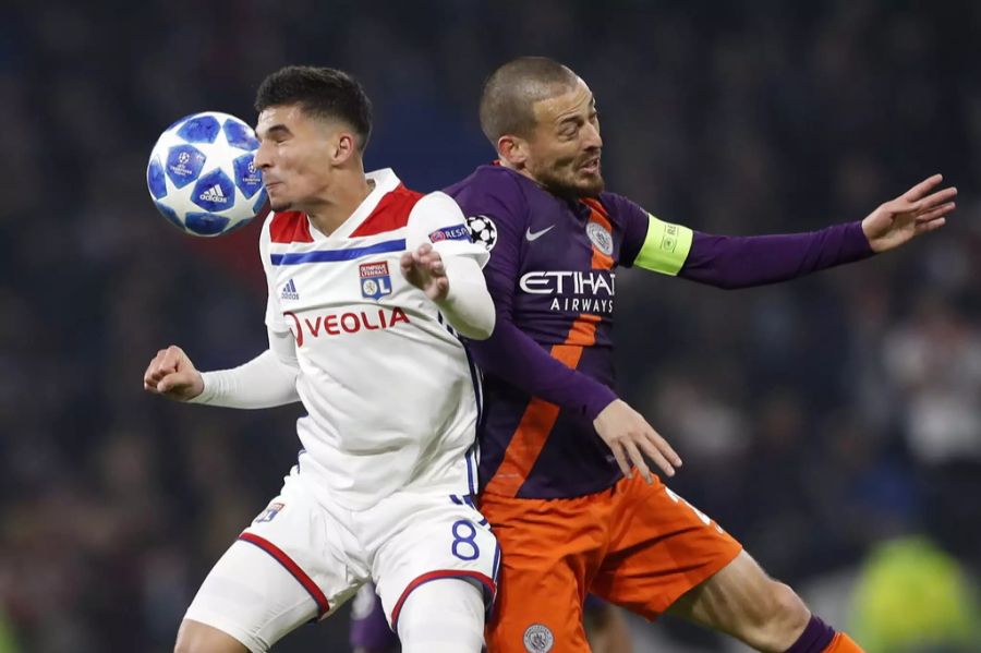 Houssem Aouar (links, 21-jährig, zentrales Mittelfeld, Olympique Lyon) // Messi: «Er behält immer die Ruhe am Ball und verfügt über exzellente technische Qualität.»