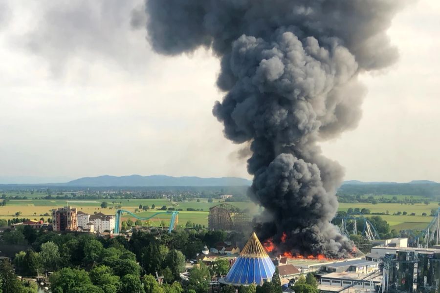 Es ist nicht der erste Brand, der den Europapark heimsucht: Im Mai 2018 ging die Attraktion «Piraten von Batavia» in Flammen auf. (Archiv)