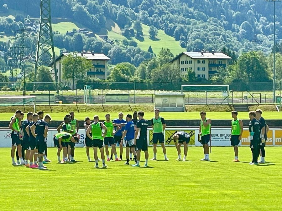 Nau.ch zu Besuch beim Training des FC Luzern.