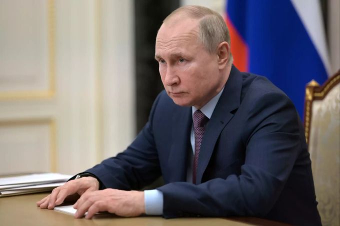 Russland Ukraine Konflikt: Die Nato hat Putin aufgefordert, den Militäraufmarsch zu stoppen. Putin