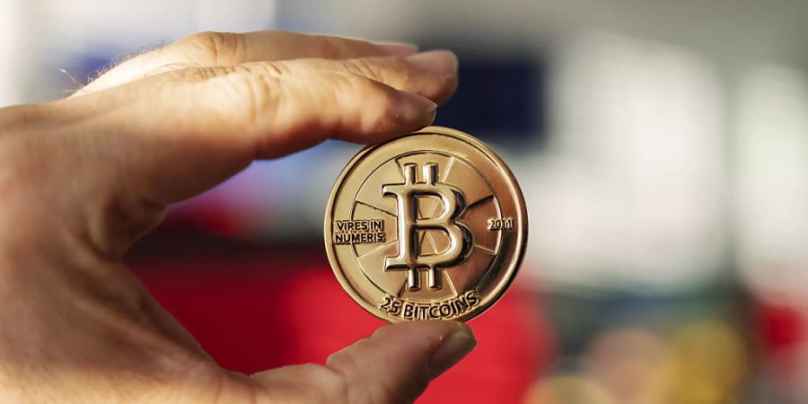Bei Kryptowerten wie Bitcoin kam es am Mittwoch zu starken Kursverlusten. (Archivbild)