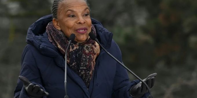 Christiane Taubira bei ihrem Auftritt in Lyon Christiane Taubira bei ihrem Auftritt in Lyon