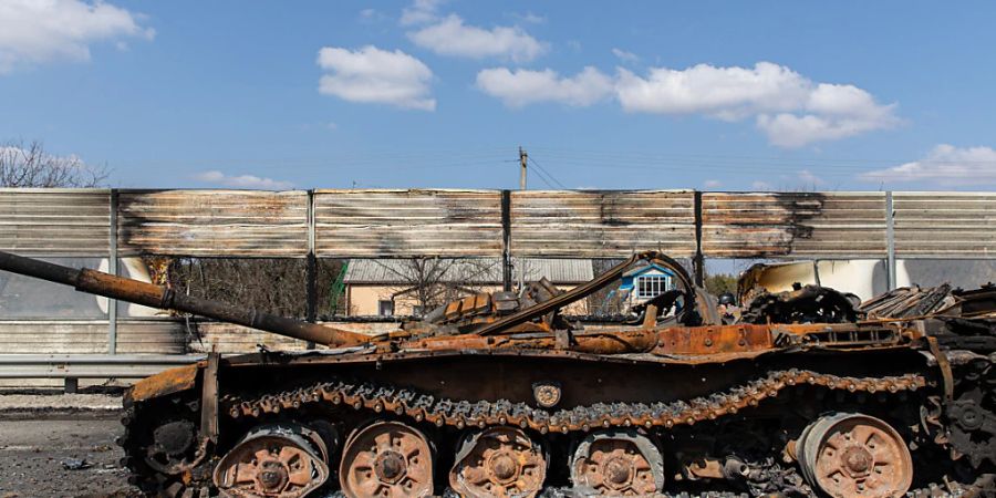T 72