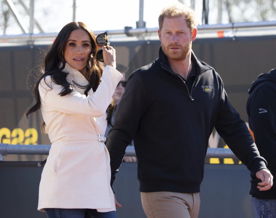 Harry und Meghan bei den Invictus Games in Holland.