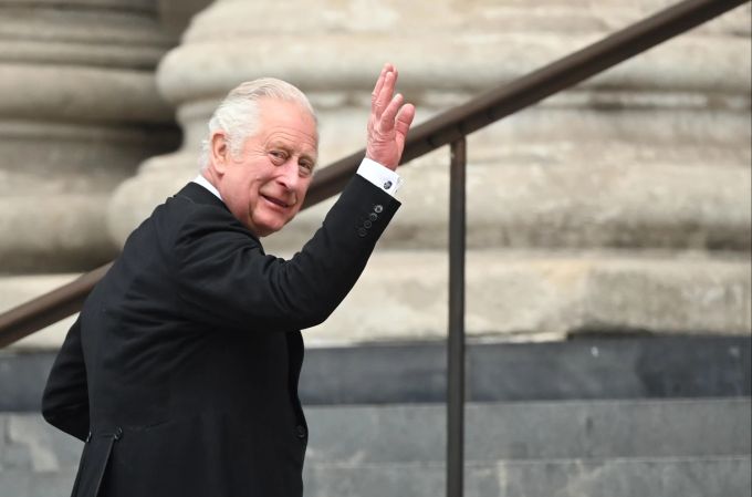 Prinz Charles erscheint zum Dankgottesdienst. EPA/NEIL HALL Queen Elizabeth II's Platinum Jubilee Celebrations