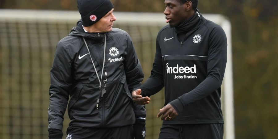 Danny da Costa (r) verlässt die Eintracht nach der Saison Richtung Mainz.