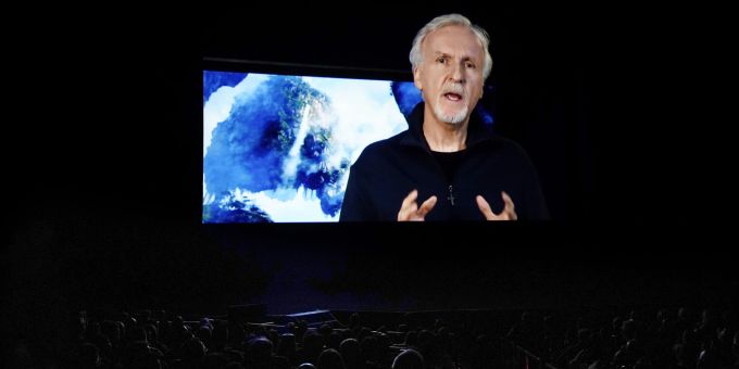 James Cameron gewährt erste Einblicke in «Avatar 2» während einer Präsentation an der CinemaCon. (AP Photo/Chris Pizzello). avatar 2