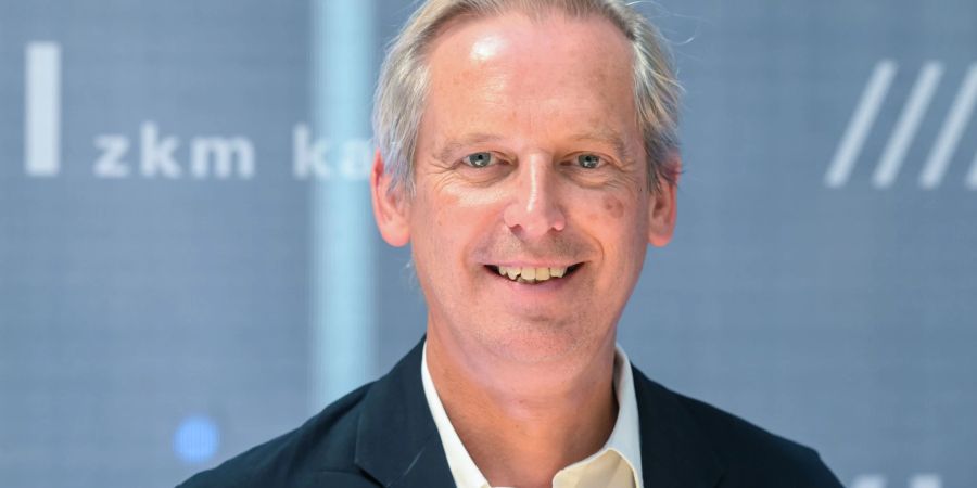 Alistair Hudson wird neuer künstlerischer Leiter des Zentrum für Kunst und Medien (ZKM) in Karlsruhe