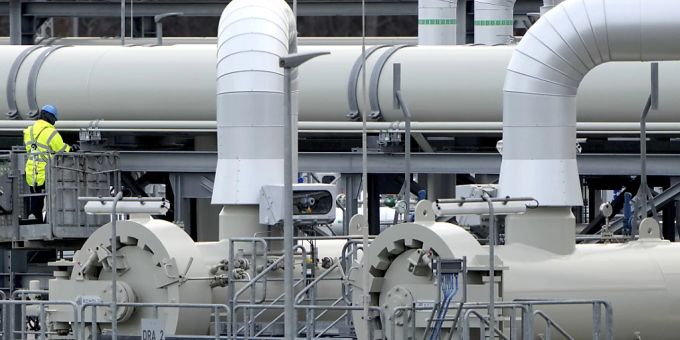 Das Unternehmen hinter der russischen Gas-Pipeline Nord Stream 2 ist auf dem Weg zum Konkurs einen Schritt weiter. Nord Stream 2 mit Sitz in Zug erhielt vom Kantonsgericht eine provisorische Nachlassstundung. (Archivbild) Das Unternehmen hinter der russischen Gas-Pipeline Nord Stream 2 ist auf dem Weg zum Konkurs einen Schritt weiter. Nord Stream 2 mit Sitz in Zug erhielt vom Kantonsgericht eine provisorische Nachlassstundung. (Archivbild)