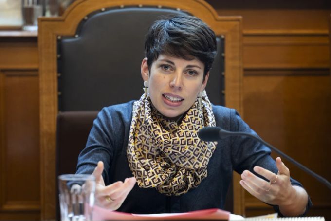 Die Genfer Alt-Ständerätin Lisa Mazzone gilt als «Kronfavoritin» für das Präsidium der Grünen. Nach ihrer Abwahl hatte sie aber ihren Rückzug aus der Politik angekündigt. (Archivbild) Grüne Parteipräsidium Glättli Nachfolge