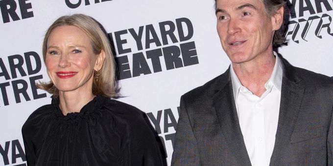 Naomi Watts und Billy Crudup auf einem Event im Februar. Naomi watts