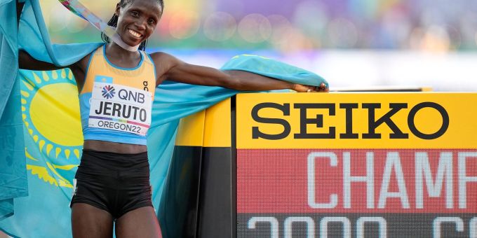 Bei der WM in Eugene (USA) gewann Norah Jeruto die Gold-Medaille beim 3000 Meter Hindernislauf. Bei der WM in Eugene (USA) gewann Norah Jeruto die Gold-Medaille beim 3000 Meter Hindernislauf.