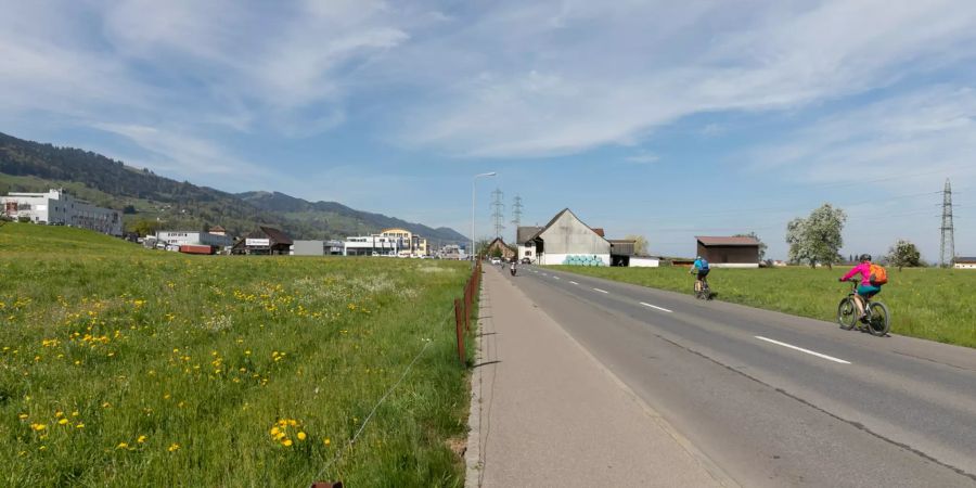 Ortseinfahrt Schübelbach in Siebnen.