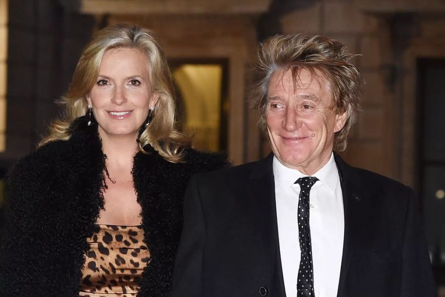 penny lancaster