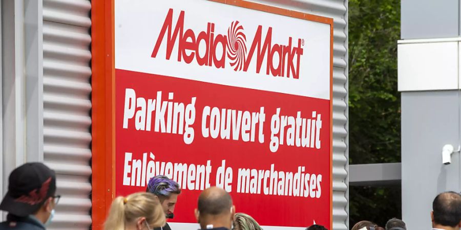 Zahlreiche Märkte von Media Markt und Saturn mussten wegen der Corona-Pandemie in Europa Mitte März vorübergehend die Pforten schliessen.