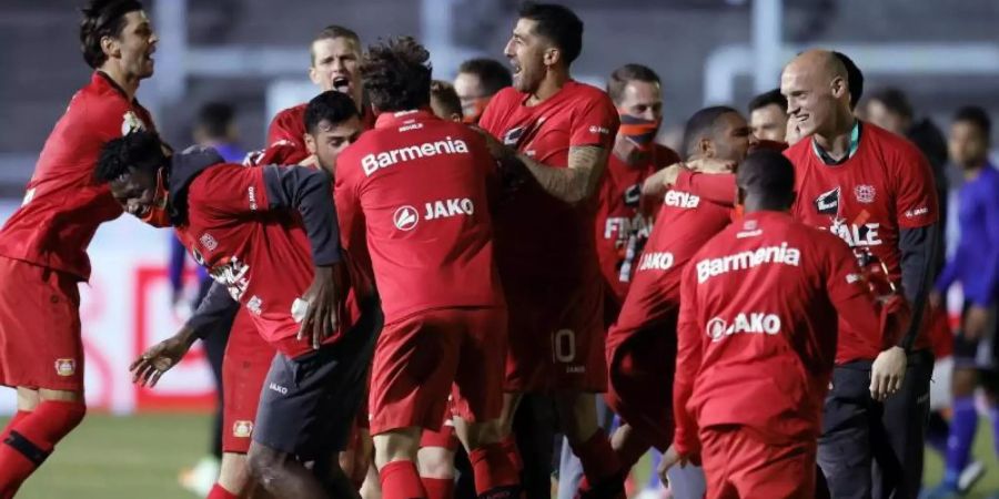 Bayer Leverkusen trifft im DFB-Pokalfinale auf Titelverteidiger Bayern München. Foto: Ronald Wittek/epa-Pool/dpa