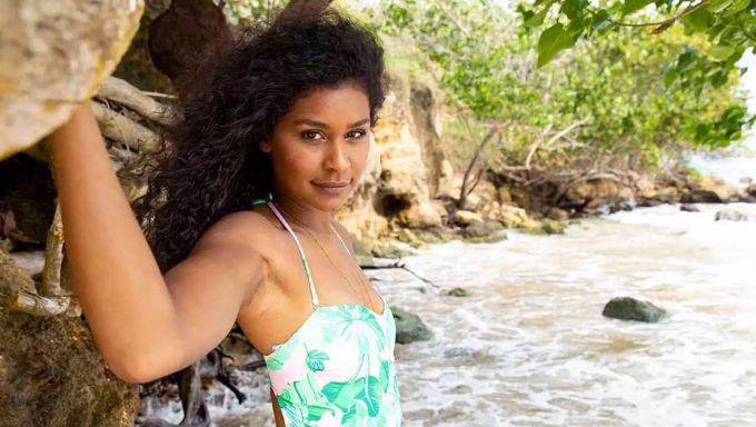 «GNTM»: Lijana beim Shooting am Meer. GNTM
