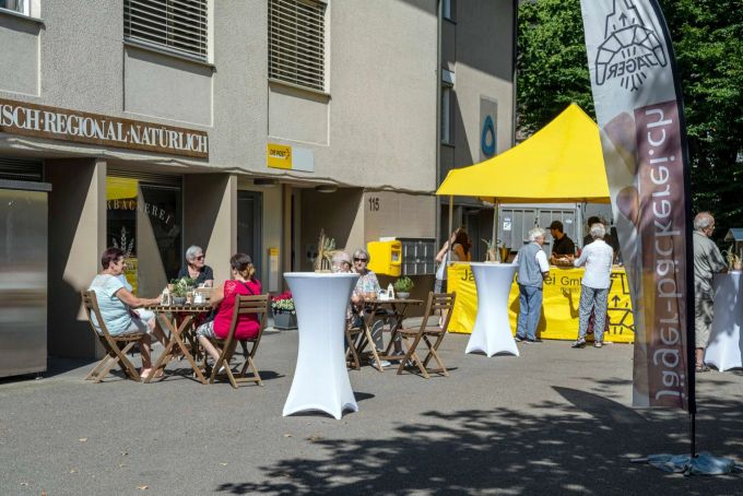 Eröffnung der Jägerbäckerei