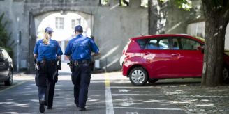 Trasadingen SH - Fussgänger von Auto erfasst und verletzt