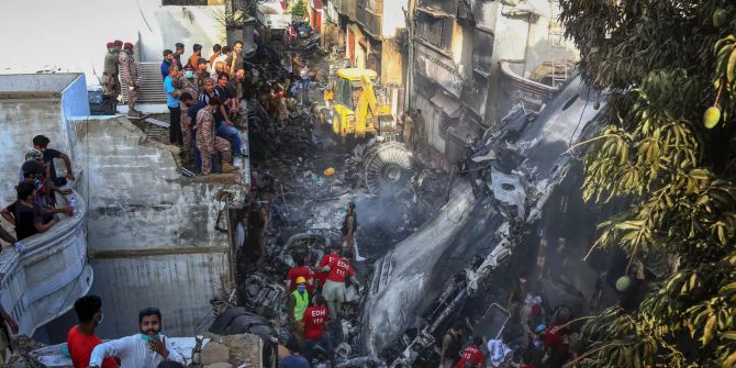 Flugzeug-Absturz in Pakistan