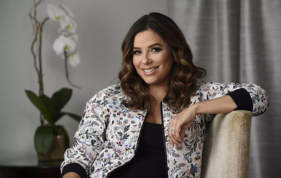 und «Desperate Housewives»-Star Eva Longoria dazu.