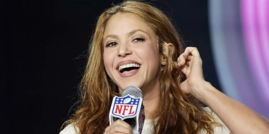 Shakira ist stolz auf ihr Philosophie-Diplom. Foto: David J. Phillip/AP/dpa